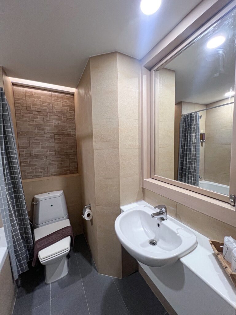 Windmill Resort : Deluxe Poolside  Room