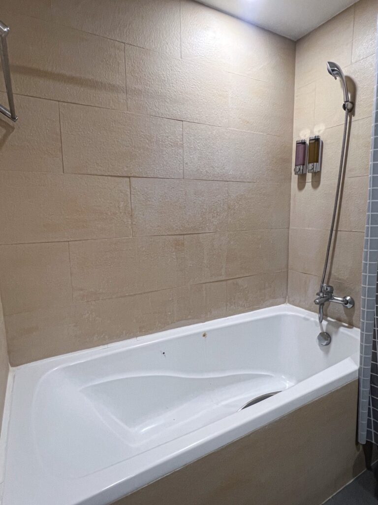 Windmill Resort : Deluxe Poolside  Room