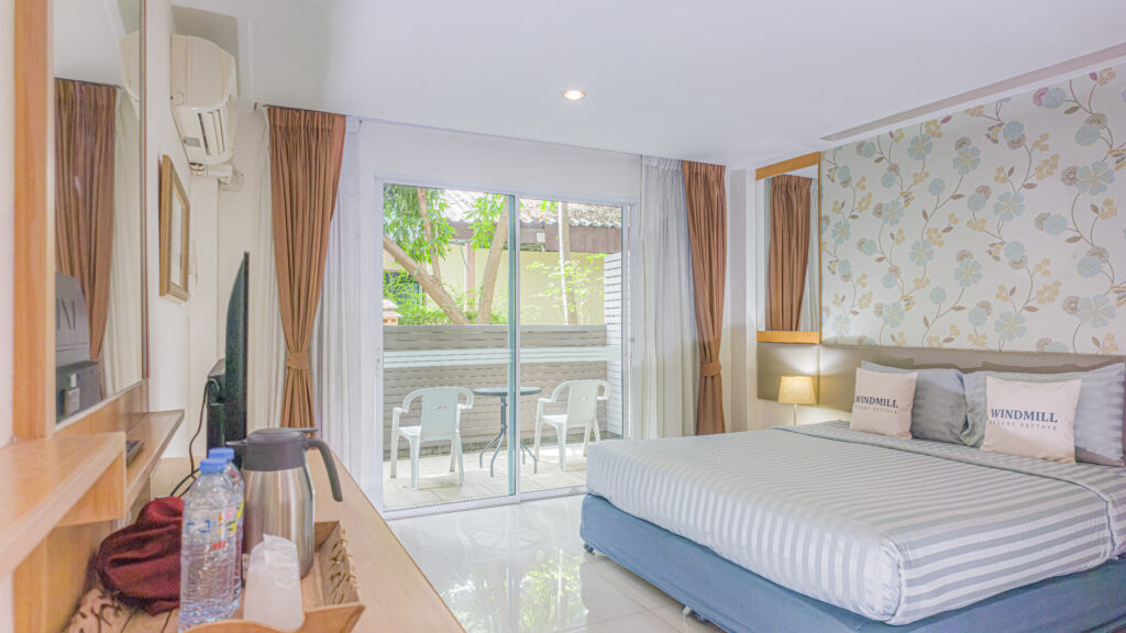 Windmill Resort : Deluxe Backyard Room